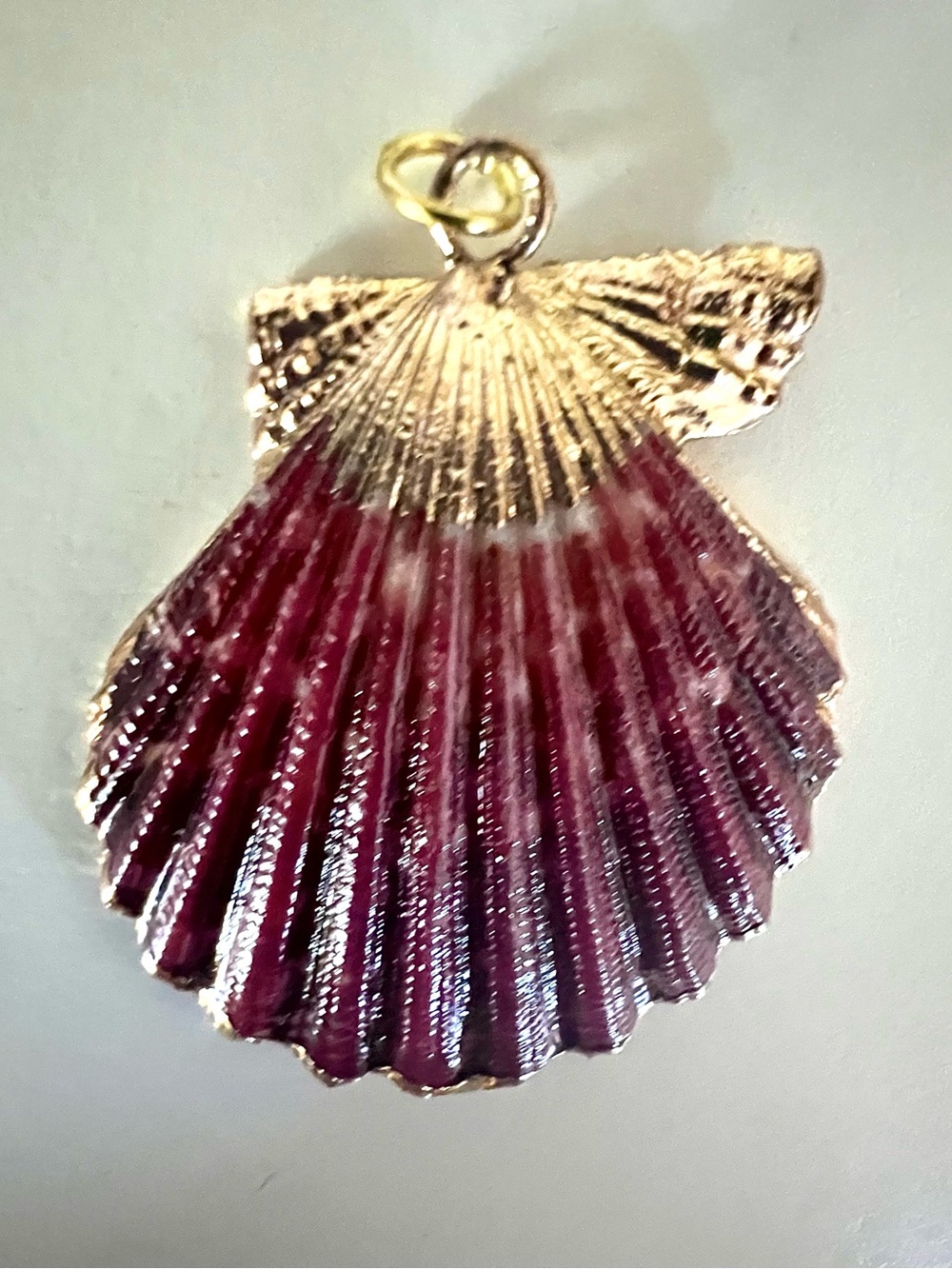 Gold-Plated Purple Shell Pendant